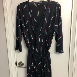 LIPSTICK WRAP DRESS!